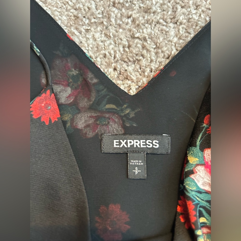 ☀️Express Tank Top☀️ - Picture 5 of 5